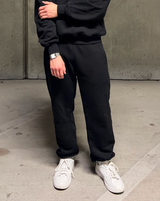 Essential Slim Jogger