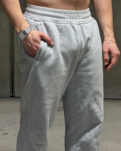 Essential Slim Jogger
