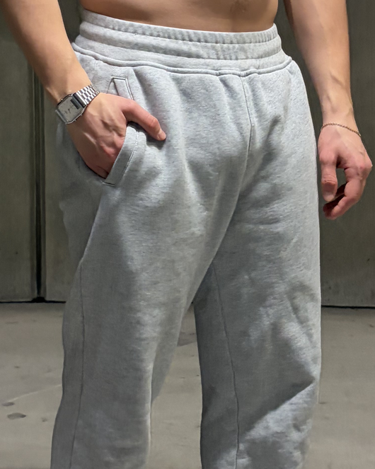 Essential Slim Jogger